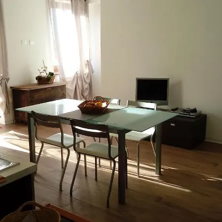 Holiday home Casadolcelago Con Giardino Vista Private Parking Marone
