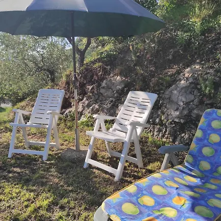 Hébergement de vacances Casadolcelago Con Giardino Vista Private Parking Marone