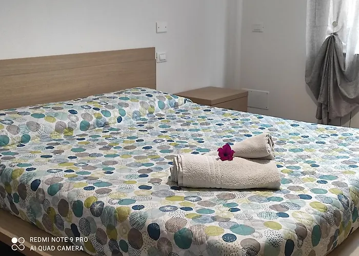 Casadolcelago Con Giardino Vista Private Parking * Marone
