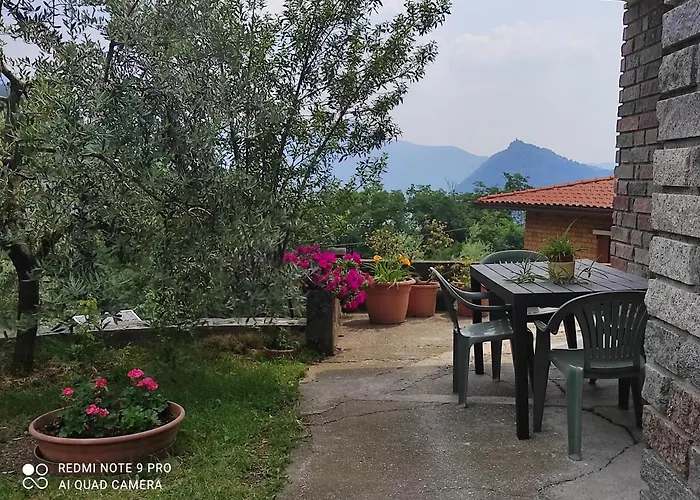 Casadolcelago Con Giardino Vista Private Parking Marone