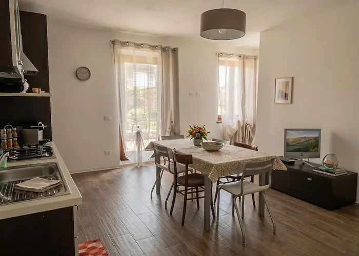Casadolcelago Con Giardino Vista Private Parking Marone