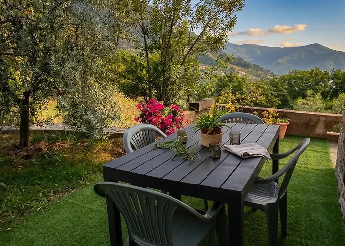 Casadolcelago Con Giardino Vista Private Parking